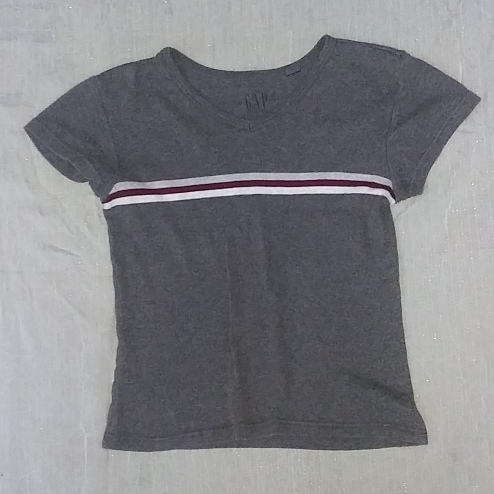 GAP Gray Short Sleeved Tee With Red/ White Stripes